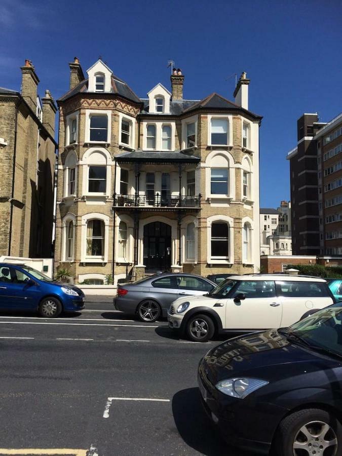 Seaview Mansion Apartment - Central Hove With Parking 外观 照片